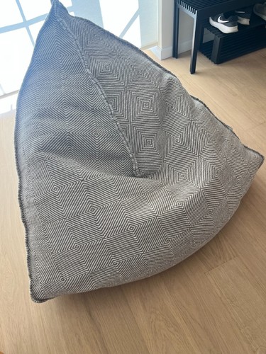Pouf